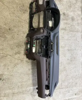 BMW X1 F48 F49 Dashboard 9296848 2566133