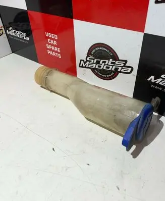 Volvo S80 Window washer liquid tank fill tube 9484573