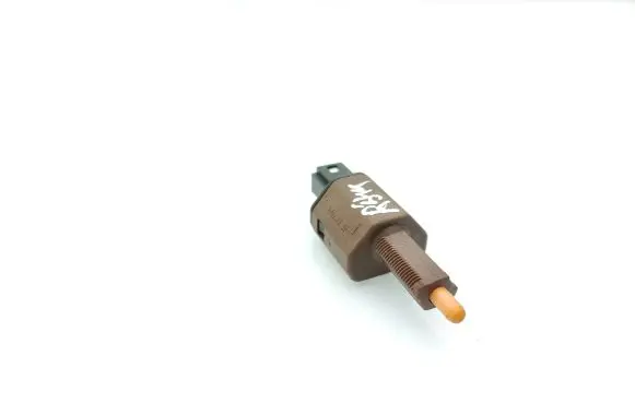 Tesla Model 3 Brake pedal sensor switch 104468100B 8271M