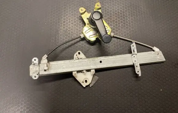 Honda Jazz Rear door manual window regulator 