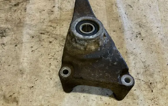 Volkswagen Crafter Viscous fan clutch 03L145167A