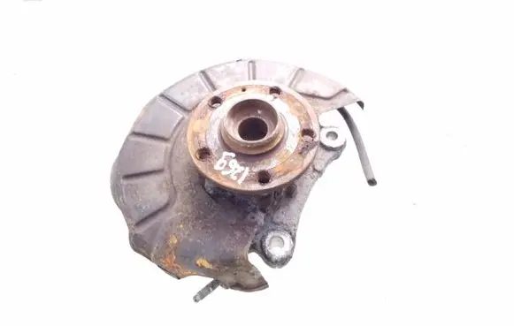Volkswagen PASSAT B6 Front wheel hub spindle knuckle 3C0407258G