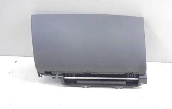 BMW 7 E65 E66 Glove box
