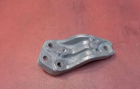 Hyundai i30 Engine mount bracket