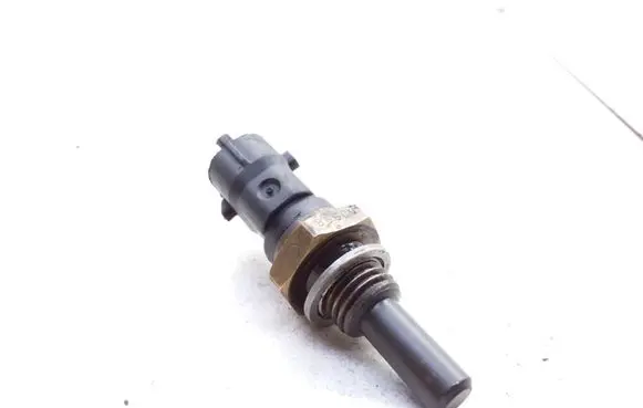 Coolant temperature sensor