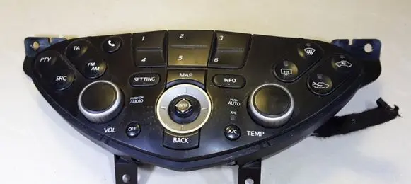 Nissan Primera Climate control unit 28395AV611 CSW5841C