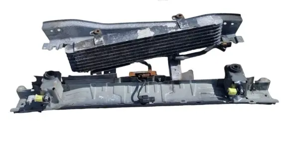 Mitsubishi Outlander Engine oil radiator 