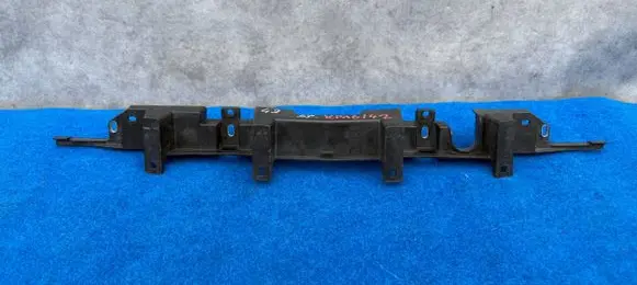 Opel Astra J Front bumper mounting bracket 13264478