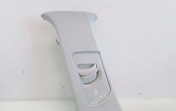 Skoda Octavia Mk2 (1Z) (B) pillar trim (top) 1Z0867293B