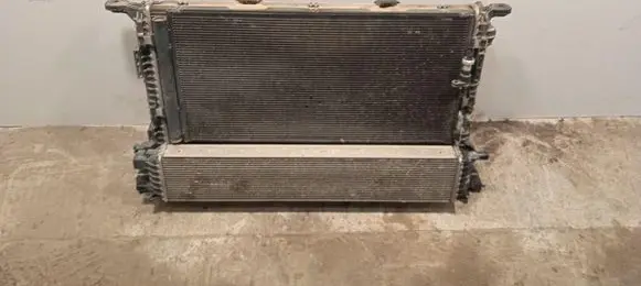 Audi A7 S7 4G Radiator set 8K0121251H