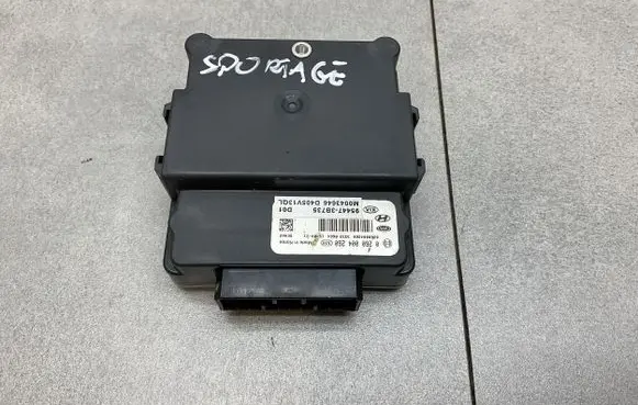 KIA Sportage Transfer box differential control unit 954473B735