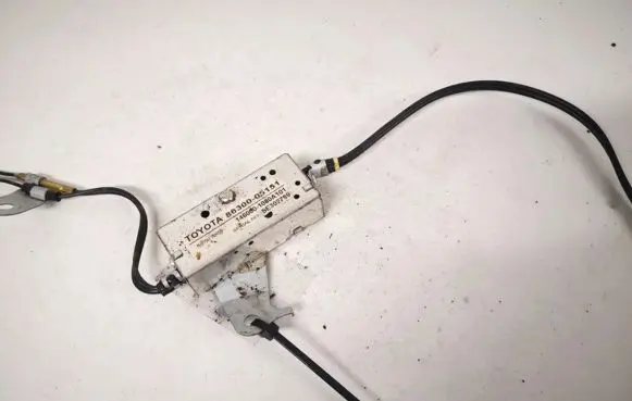 Saab 9-5 Antenna control unit 8630005151 86300-05151