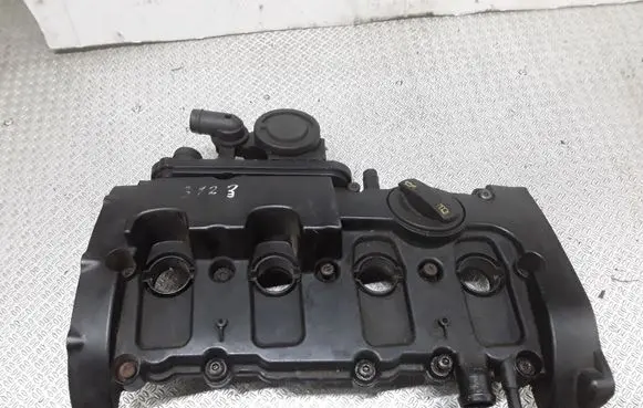 Audi A6 S6 C6 4F Rocker cam cover 