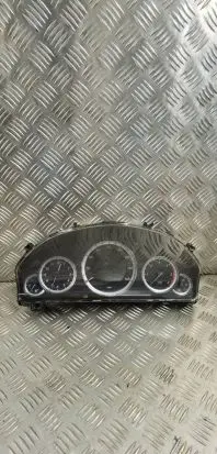 Mercedes-Benz E W212 Speedometer (instrument cluster) A2129005203