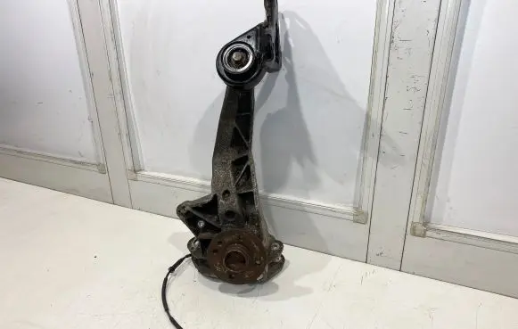 Mini One - Cooper Coupe R56 Rear wheel hub 6765377 12201210