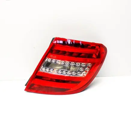Mercedes-Benz C W204 Rear/tail lights A2048204764