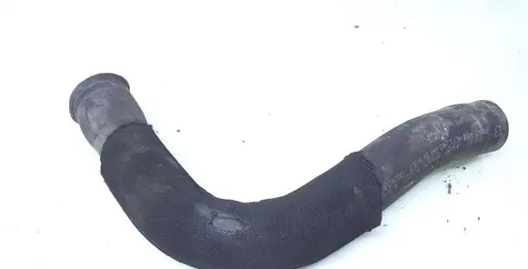 Opel Zafira B Intercooler hose/pipe 921240AA