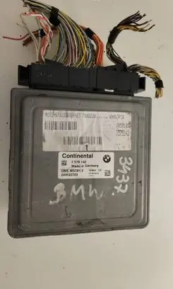 BMW 1 E81 E87 Engine control unit/module 7579142 7588220 5WK93709