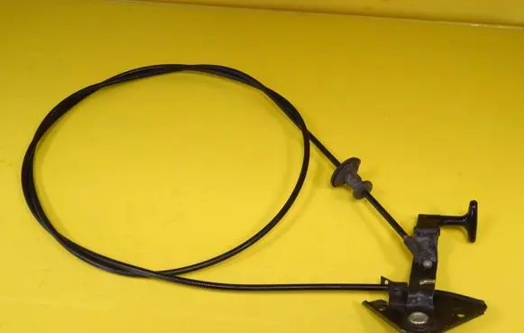 Engine bonnet/hood lock release cable