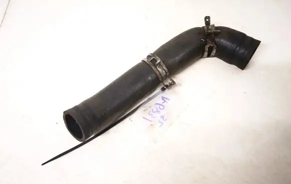 Volkswagen Golf II Engine coolant pipe/hose 191121051e