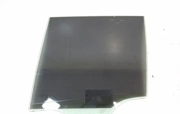 BMW X3 F25 Rear door window glass 7391673
