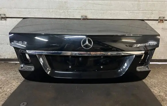 Mercedes-Benz E AMG W212 Tailgate/trunk/boot lid