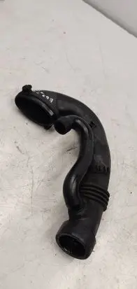 BMW 7 E65 E66 Turbo air intake inlet pipe/hose 7786013