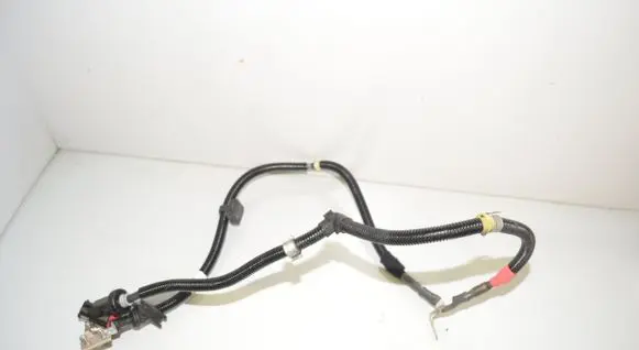 BMW 1 F40 Positive cable (battery) 8580061 12428580061