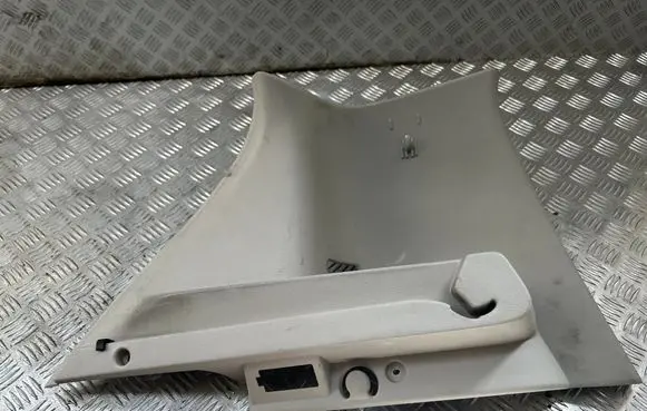 Dacia Sandero II (D)pillar trim (top) 