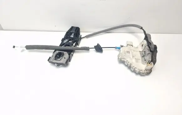 Audi A3 S3 8V Front door lock 8X2837016