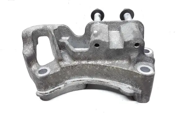 Volvo C30 Engine mounting bracket 3M516030AF