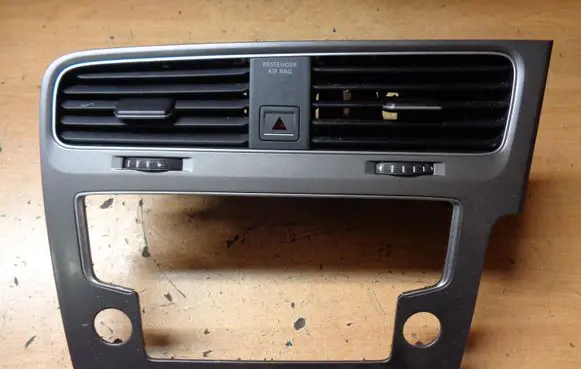 Volkswagen Golf VII Dashboard trim 5G2819743 5G2815736 5G2819728