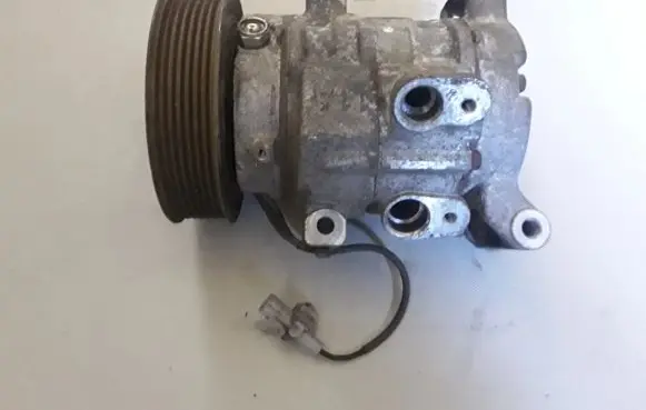 Toyota Hilux (AN10, AN20, AN30) Air conditioning (A/C) compressor (pump) 4472608020