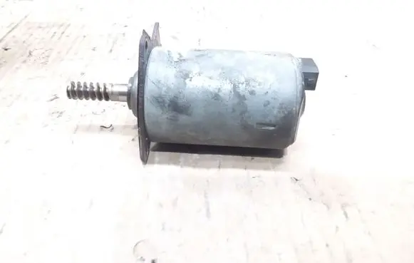 Peugeot 308 Valve oil control 753390580