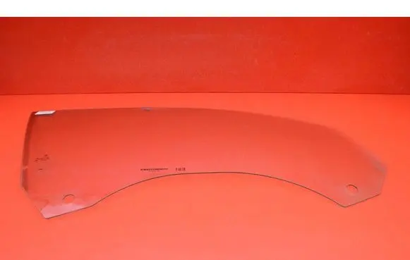 BMW 1 E82 E88 Front door window glass four-door 