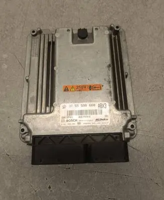 Opel Insignia A Engine control unit/module 55598660 1039S62833 86ABX3733530145