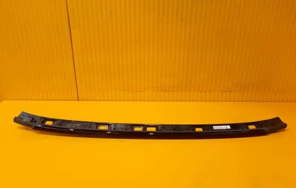 Audi A5 Third/center stoplight 8W7945097