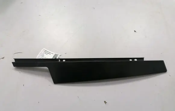 BMW 7 F01 F02 F03 F04 Front door glass trim molding 