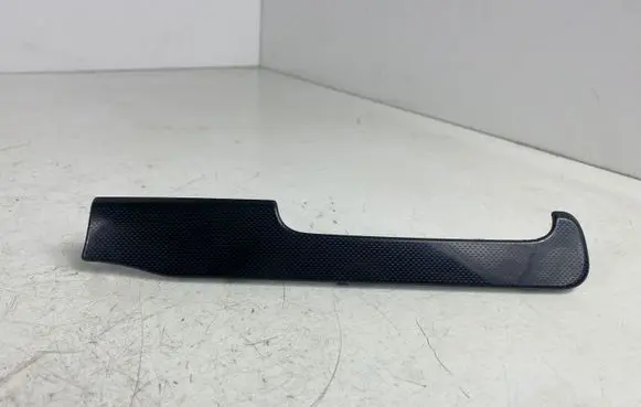 Volkswagen Golf VI Panel trim 5K1858417B