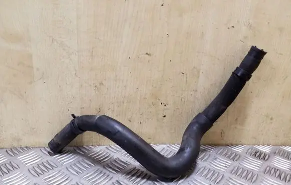 Nissan Qashqai Engine coolant pipe/hose