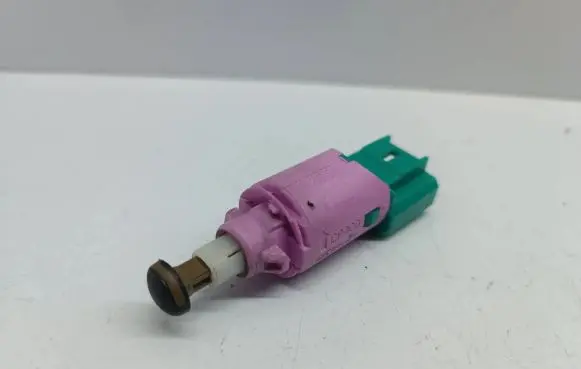 Renault Laguna III Brake pedal sensor switch 253200003R 72950