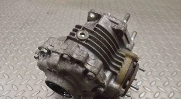 Toyota RAV 4 (XA40) Front differential 33H080 2W095TMC