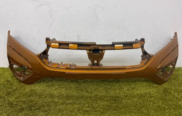 Dacia Sandero Front bumper 620225509r