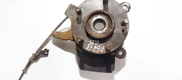 Hyundai i30 Front wheel hub