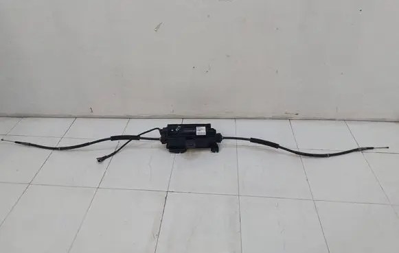 BMW 5 GT F07 Hand brake control module 6882651 13665010