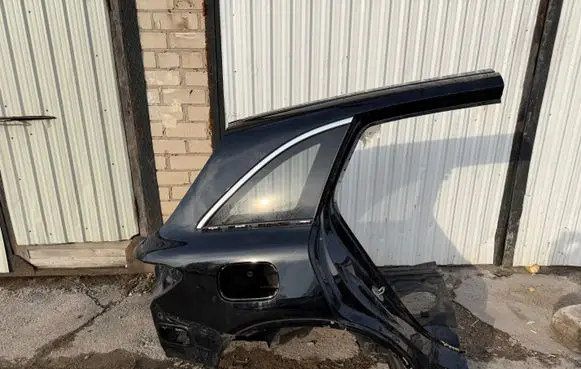 Mercedes-Benz GLC C253 Rear quarter panel 