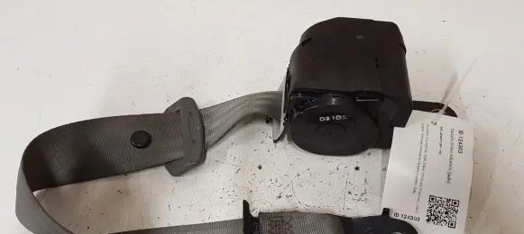 KIA Carens I Middle seatbelt (rear) 0432025 064146