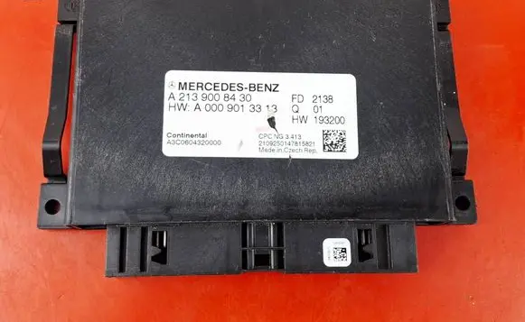Mercedes-Benz Sprinter W907 W910 Gearbox control unit/module A2139008430