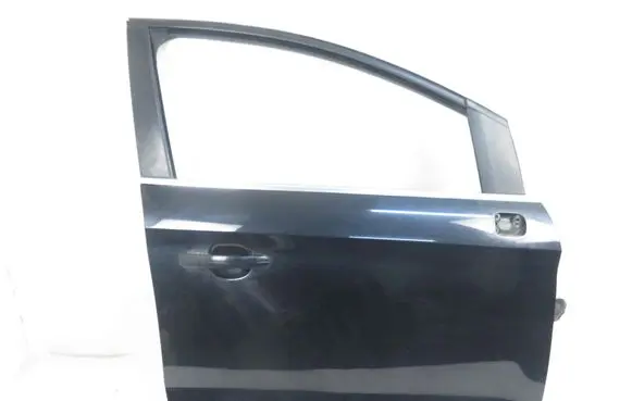 Ford Kuga I Front door 