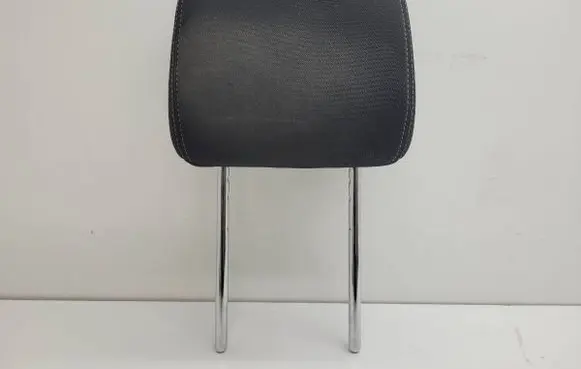 KIA Sportage Front seat headrest
